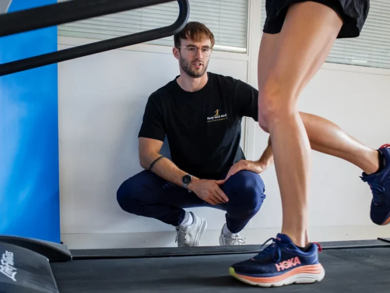 Foot and ankle Foot and Ankle